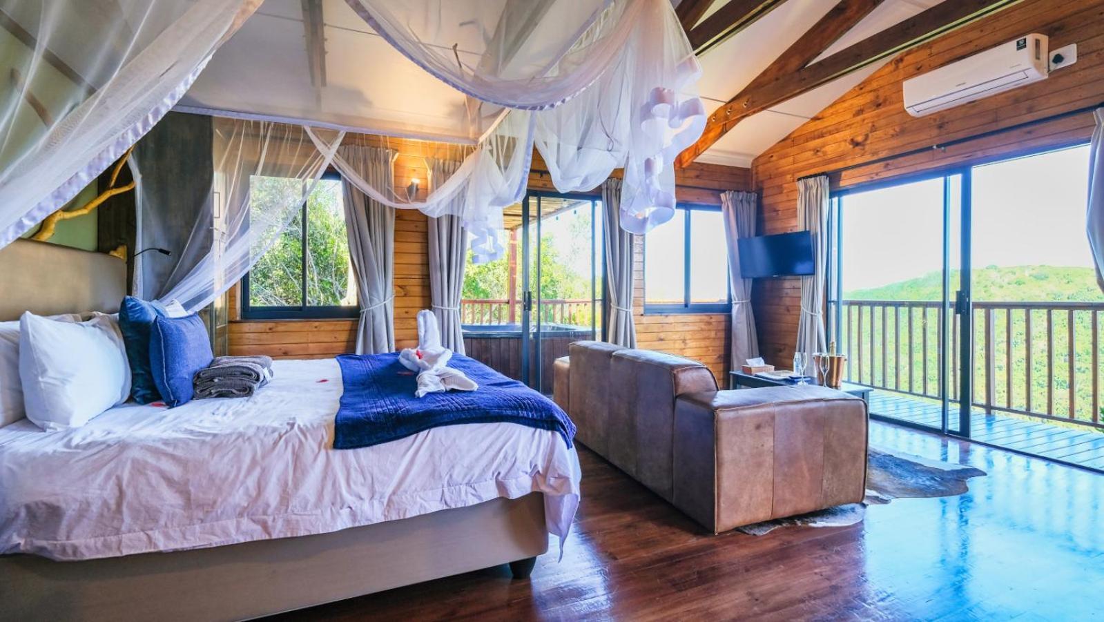 Teniqua Treetops 3* Karatara Settlement