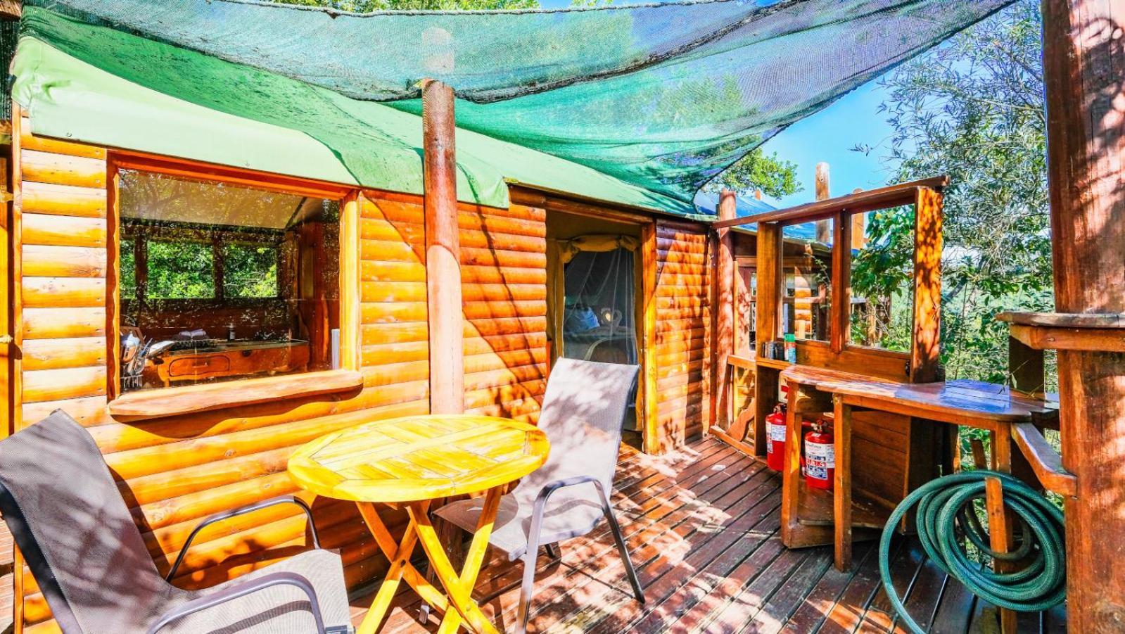 Teniqua Treetops 3*